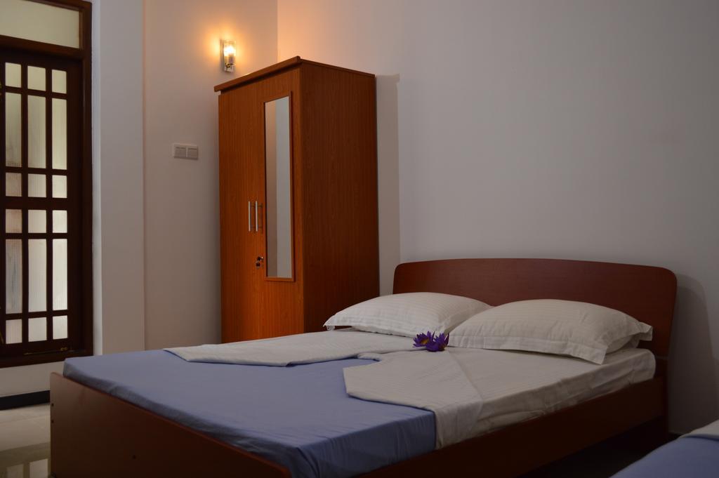Green View Holiday Resort Канди Экстерьер фото