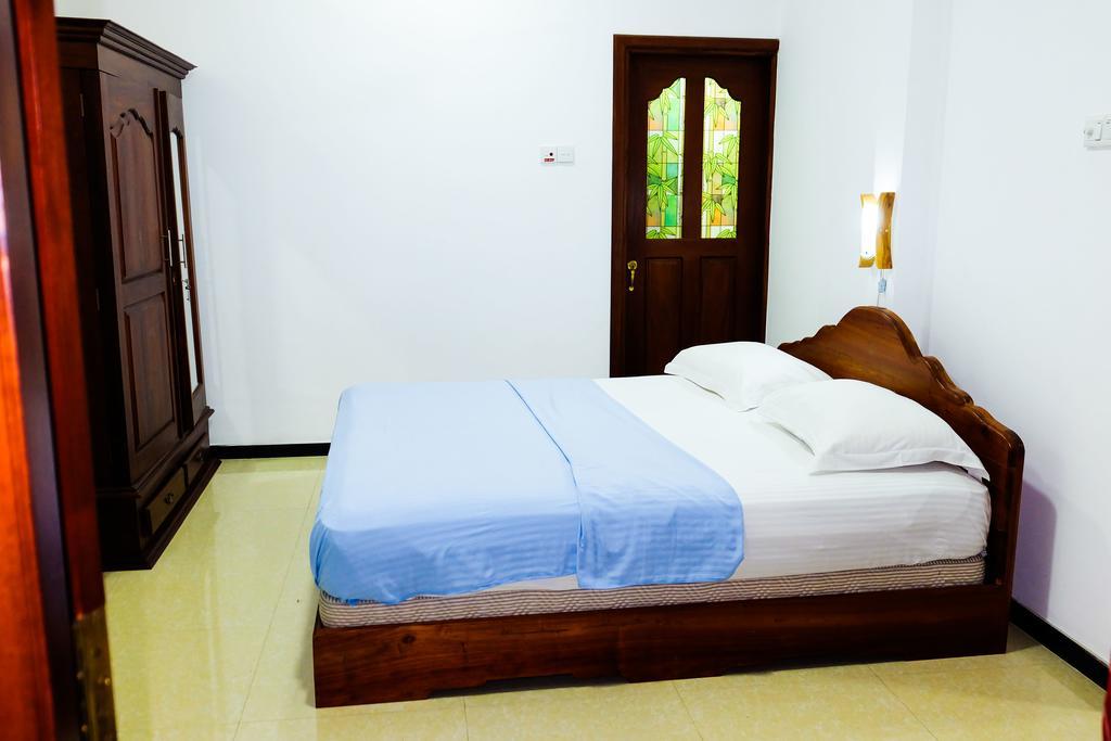 Green View Holiday Resort Канди Экстерьер фото
