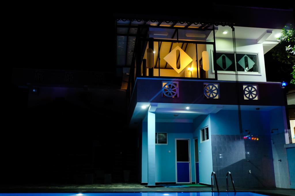 Green View Holiday Resort Канди Экстерьер фото